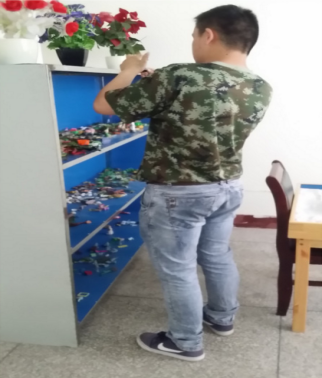 <b>身修青少年教育教你如何表揚(yáng)</b>